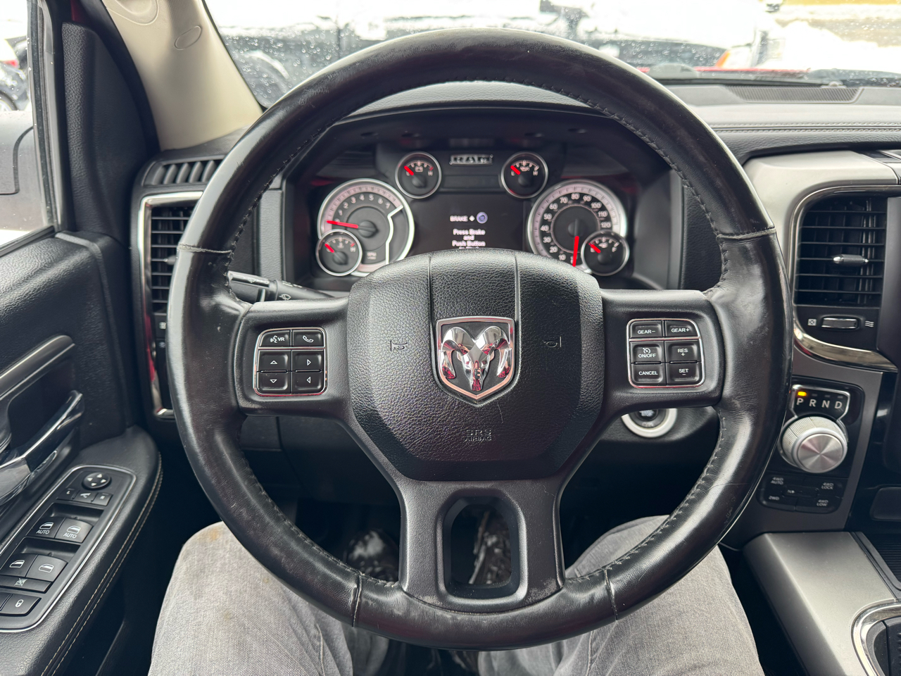 RAM 1500 Night 4x4 Crew Cab 5'7" Box *Ltd Avail* 2018