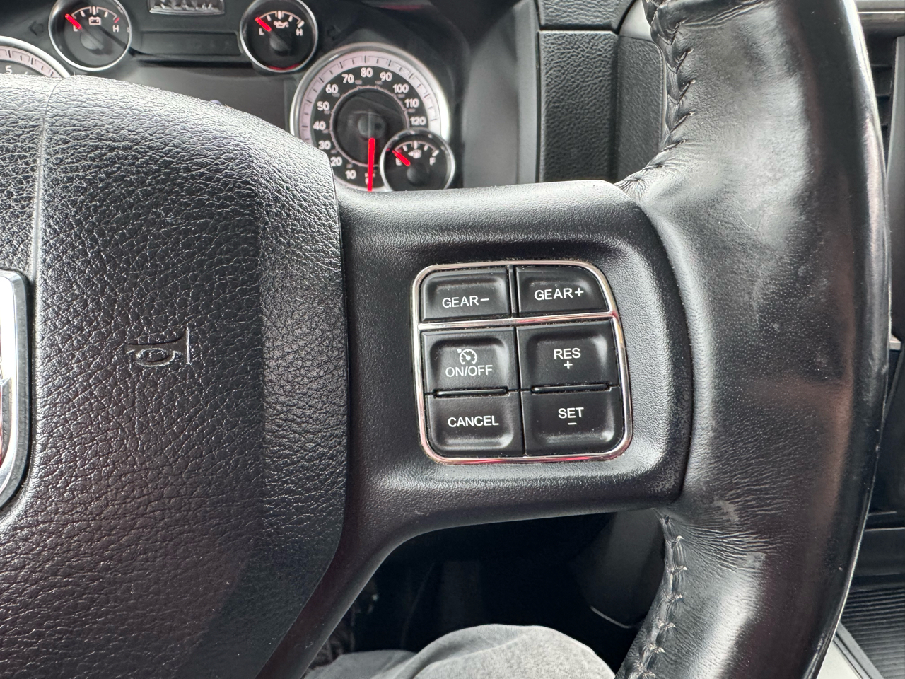 RAM 1500 Night 4x4 Crew Cab 5'7" Box *Ltd Avail* 2018