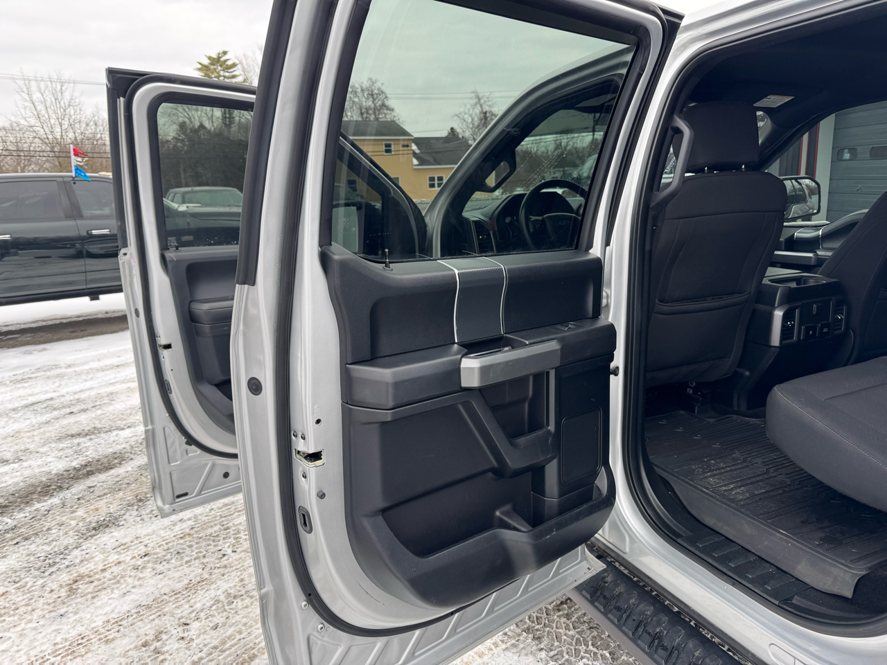 Ford F-150 XLT SuperCrew 6.5-ft Box 4WD 2018