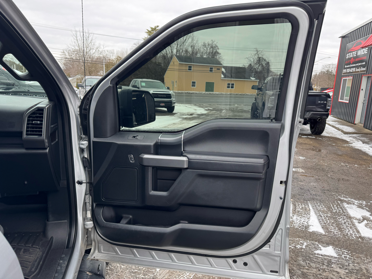 Ford F-150 XLT SuperCrew 6.5-ft Box 4WD 2018