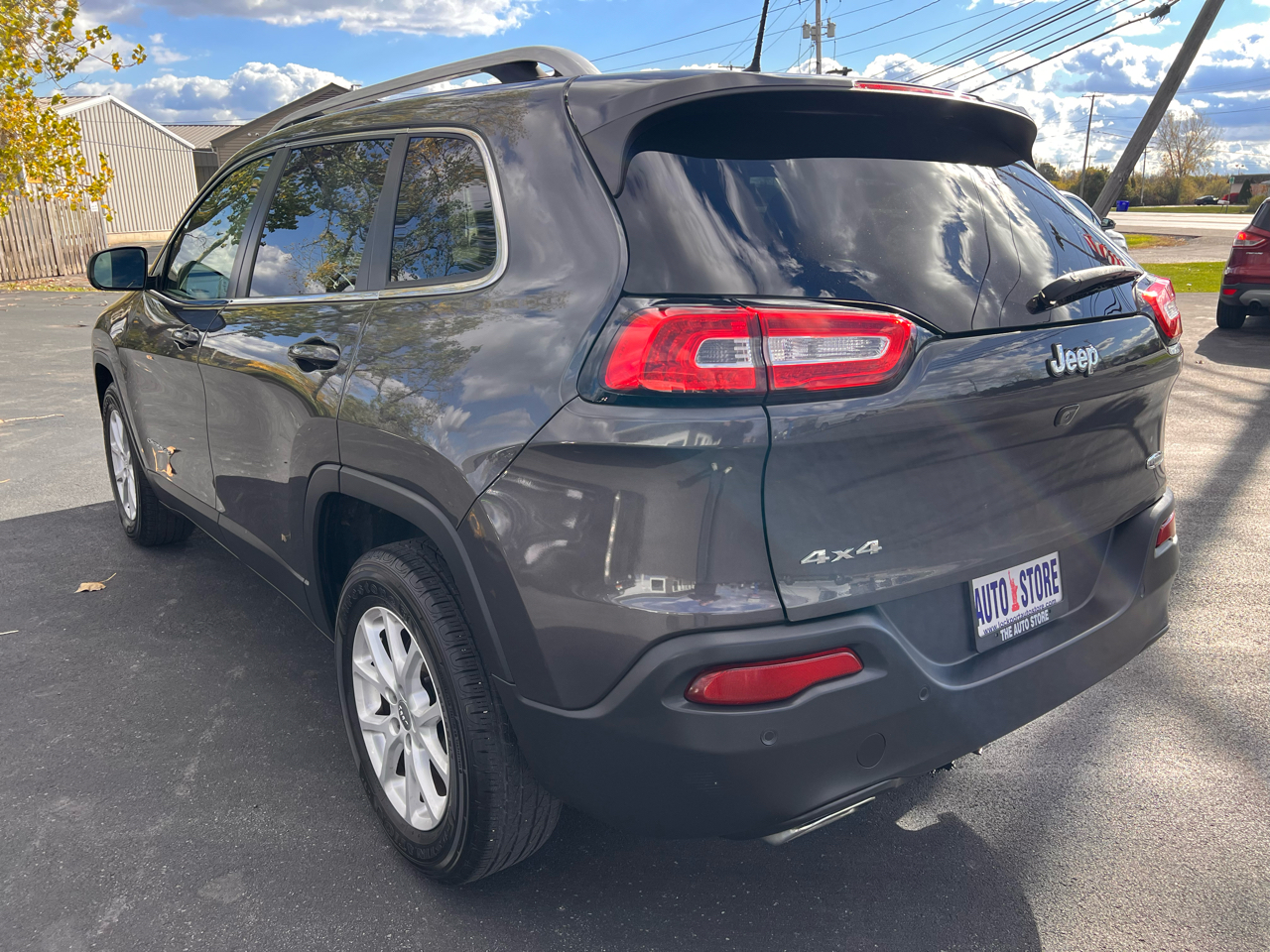 Jeep Cherokee 4WD 4dr Latitude 2016 Jeep Cherokee 4WD 4dr Latitude 2016