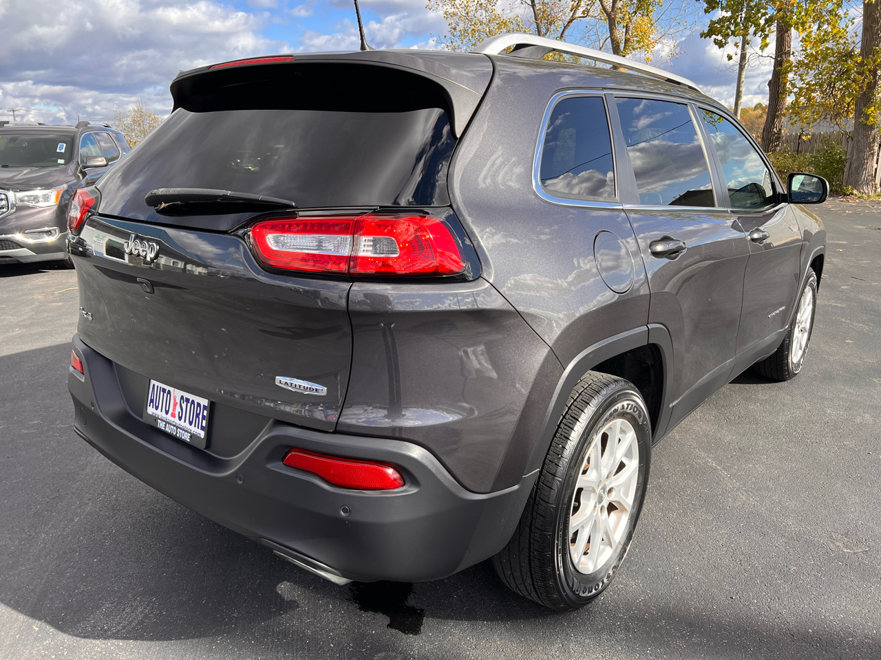 Jeep Cherokee 4WD 4dr Latitude 2016 Jeep Cherokee 4WD 4dr Latitude 2016