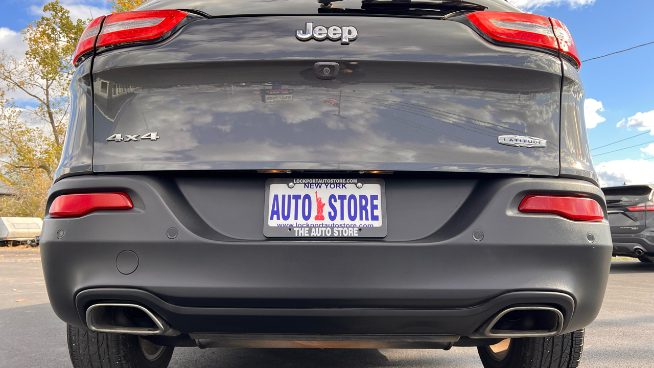 Jeep Cherokee 4WD 4dr Latitude 2016 Jeep Cherokee 4WD 4dr Latitude 2016
