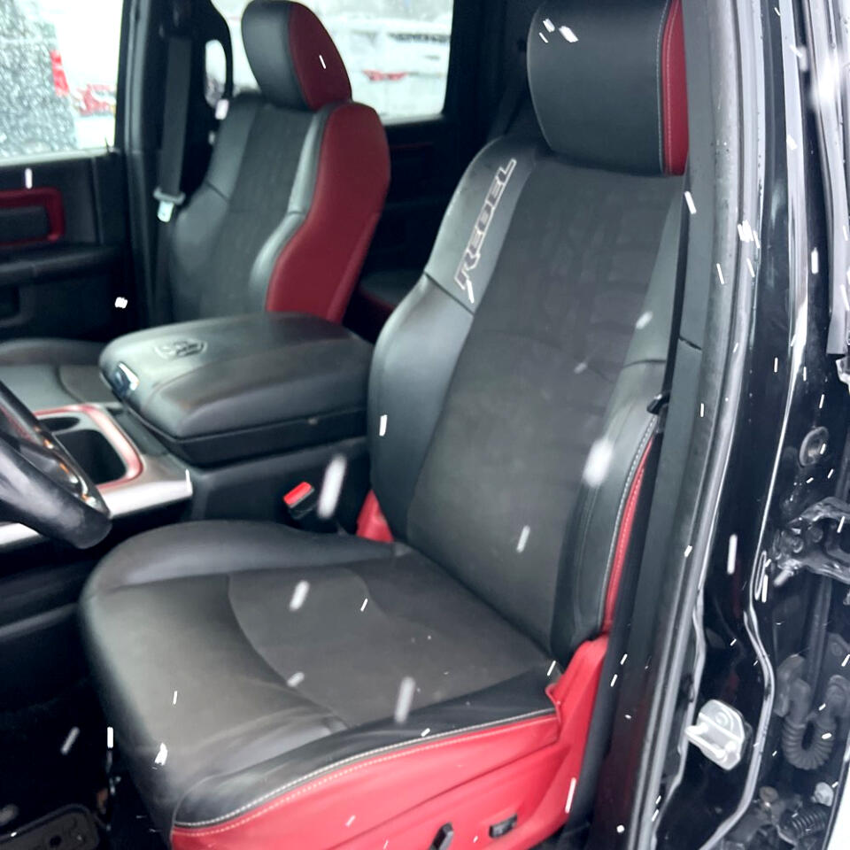 RAM 1500 Rebel 4x4 Crew Cab 5'7" Box 2017