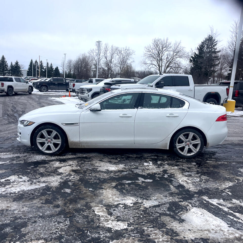 Jaguar XE 25t Premium AWD 2019