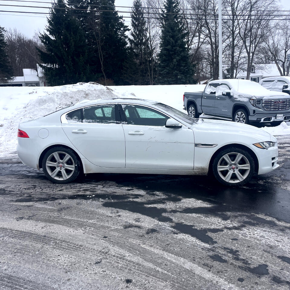 Jaguar XE 25t Premium AWD 2019