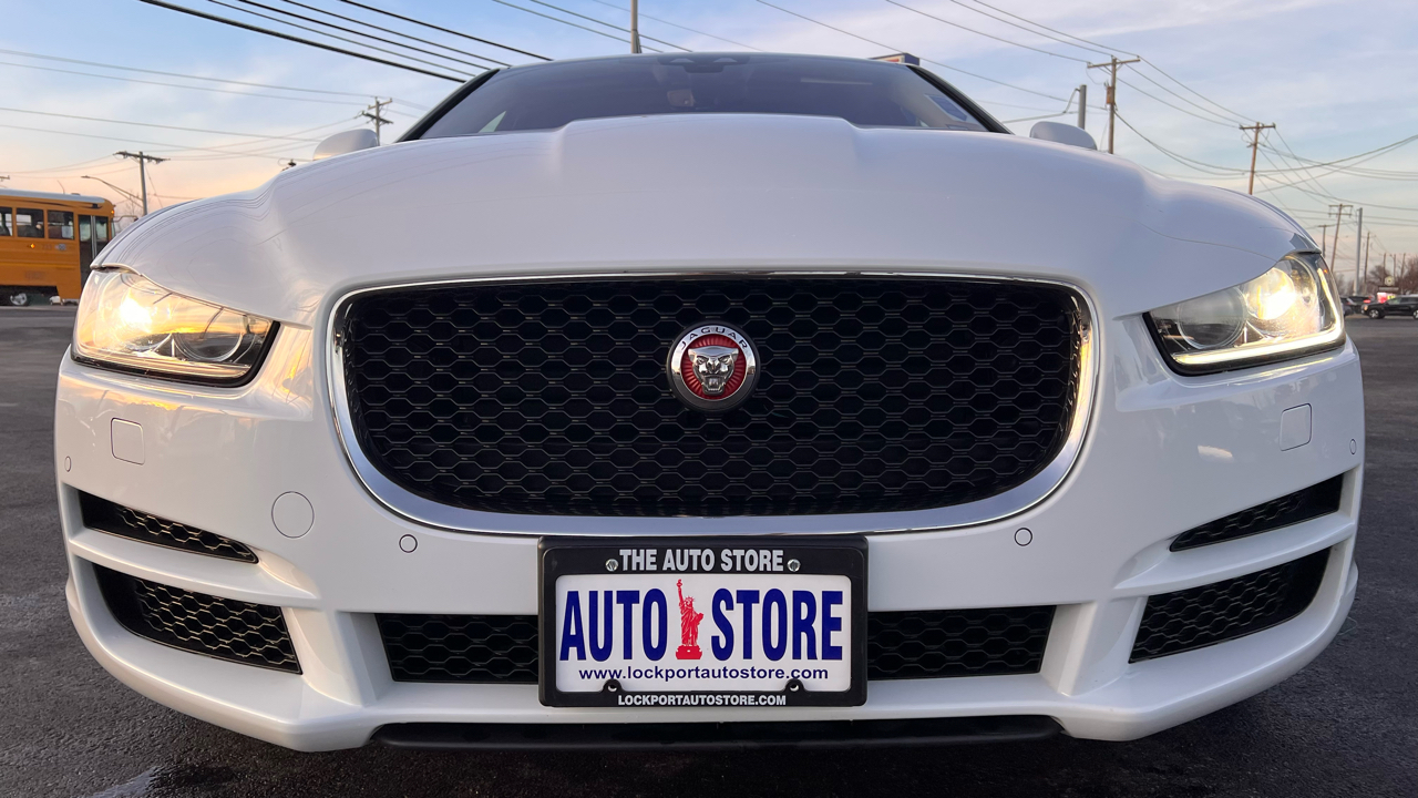 Jaguar XE 25t Premium AWD 2019