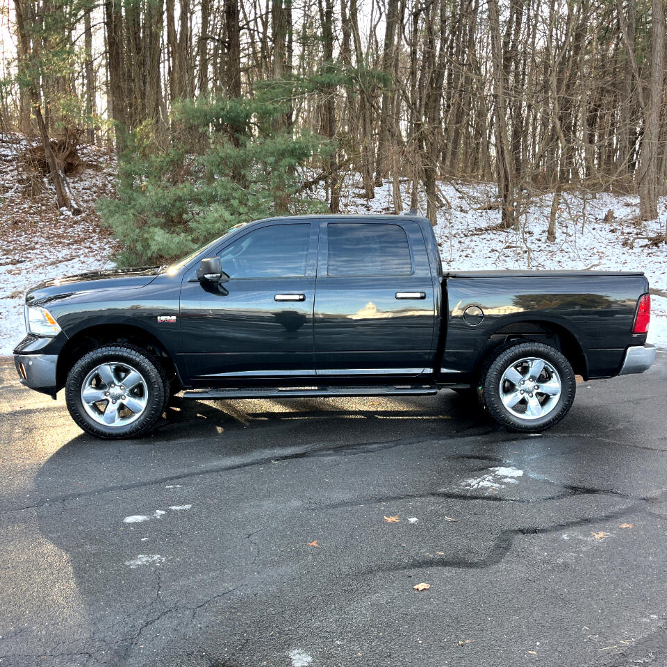 RAM 1500 Big Horn 4x4 Crew Cab 5'7" Box 2017