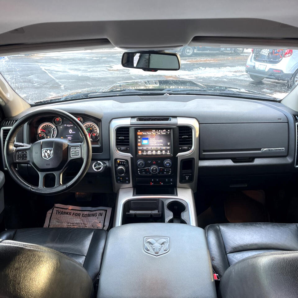 RAM 1500 Big Horn 4x4 Crew Cab 5'7" Box 2017