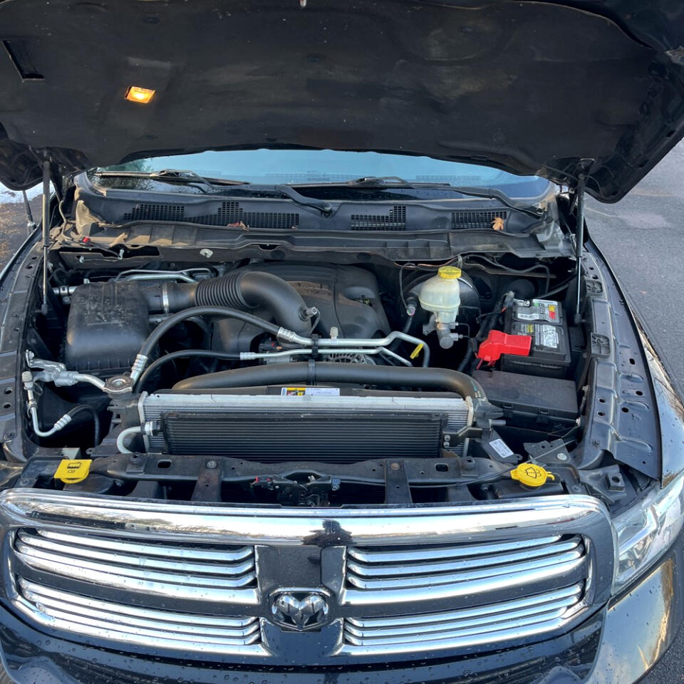 RAM 1500 Big Horn 4x4 Crew Cab 5'7" Box 2017