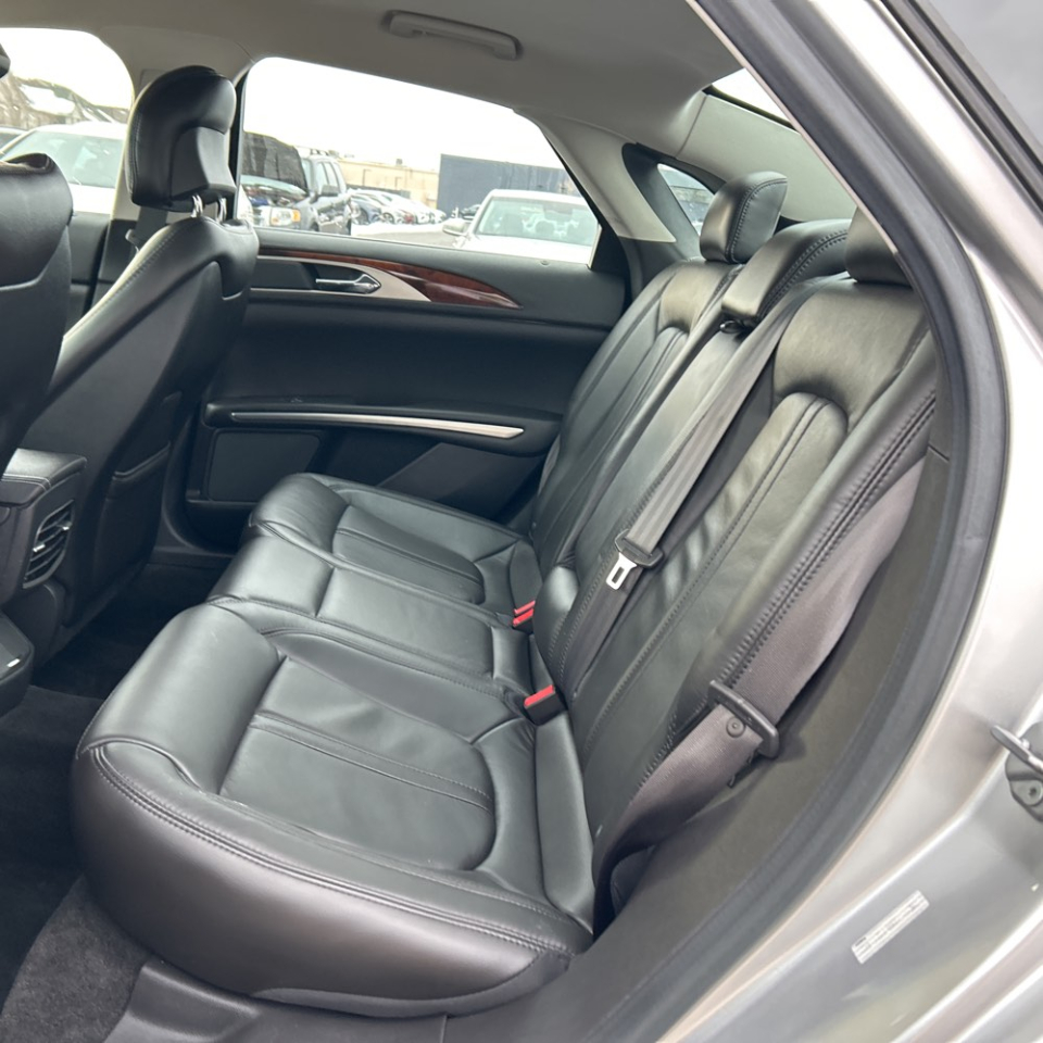 Lincoln MKZ 4dr Sdn FWD 2014