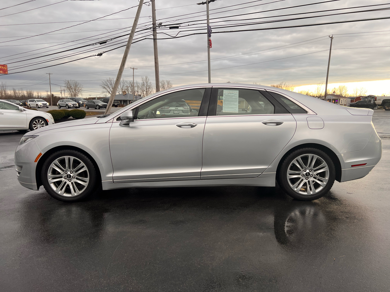 Lincoln MKZ 4dr Sdn FWD 2014