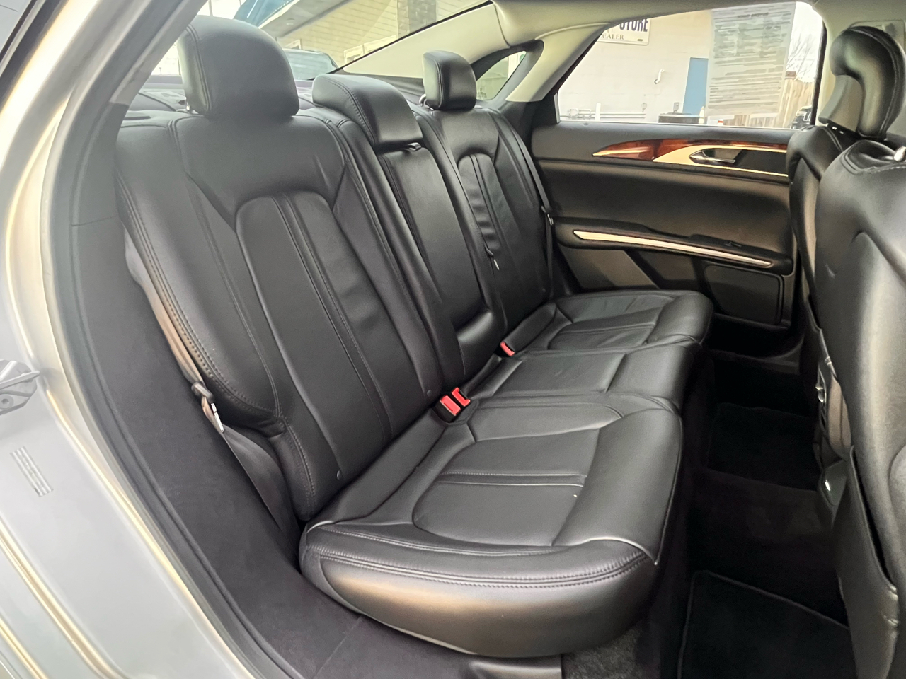 Lincoln MKZ 4dr Sdn FWD 2014