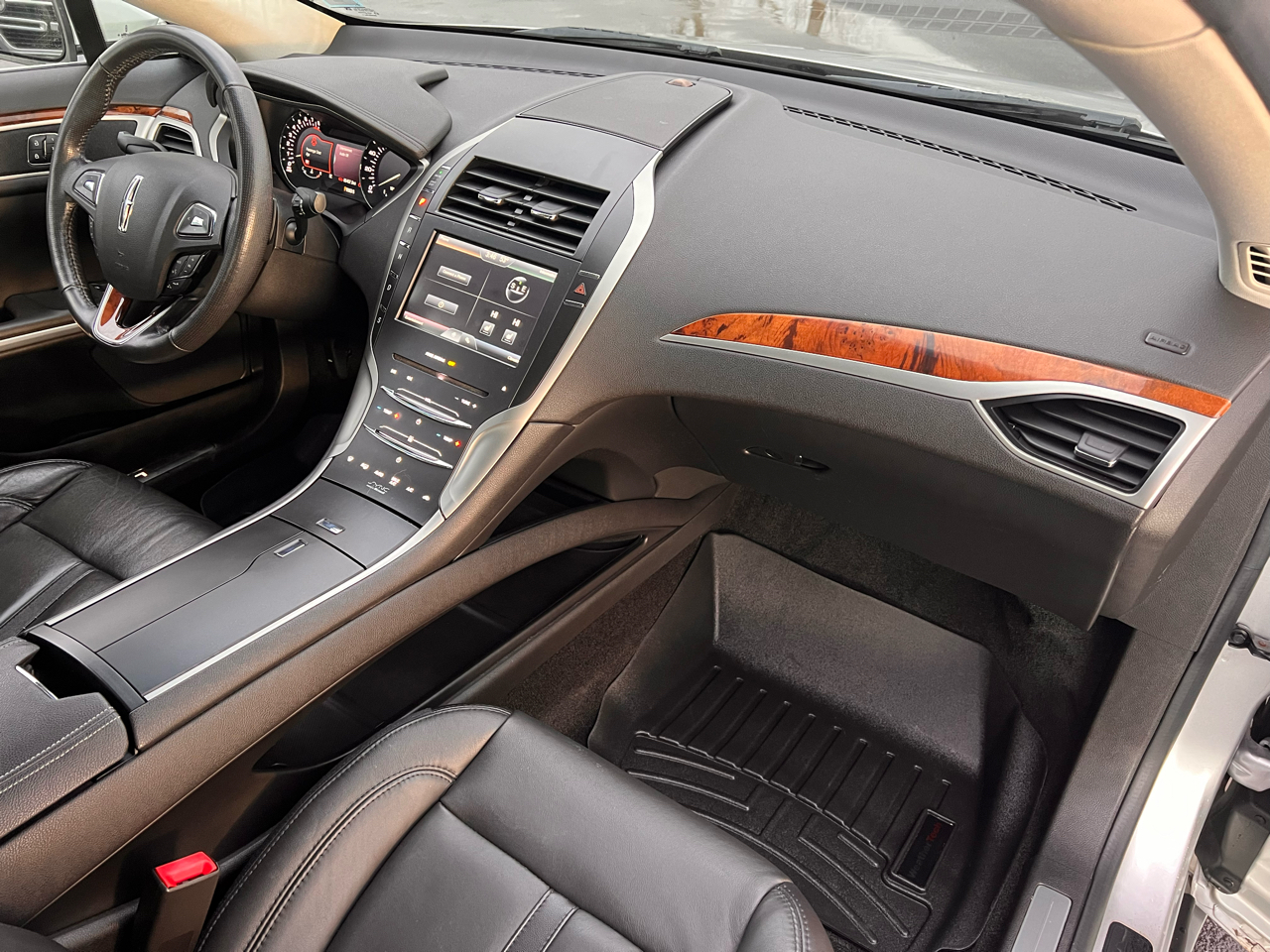 Lincoln MKZ 4dr Sdn FWD 2014