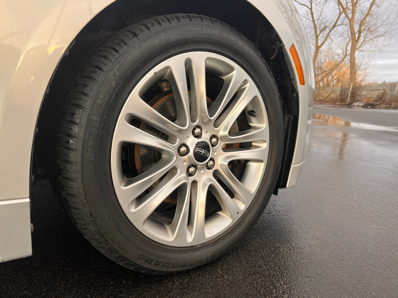 Lincoln MKZ 4dr Sdn FWD 2014