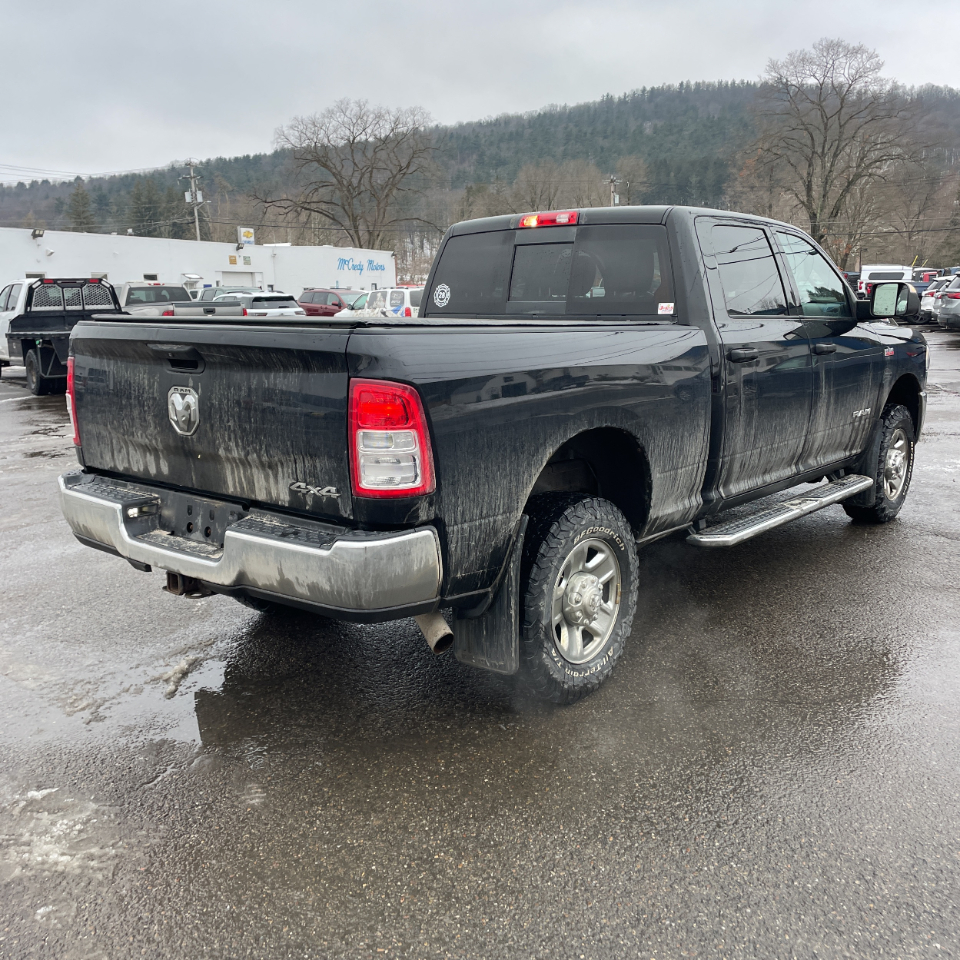 RAM 2500 Tradesman 4x4 Crew Cab 6'4" Box 2019