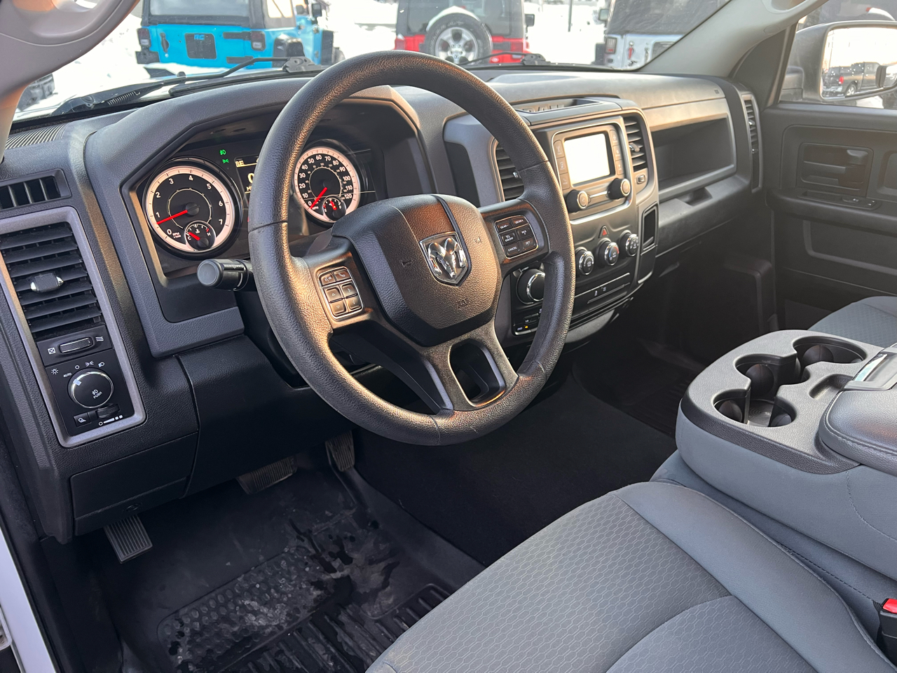RAM 1500 Classic Express 4x4 Quad Cab 6'4" Box 2019