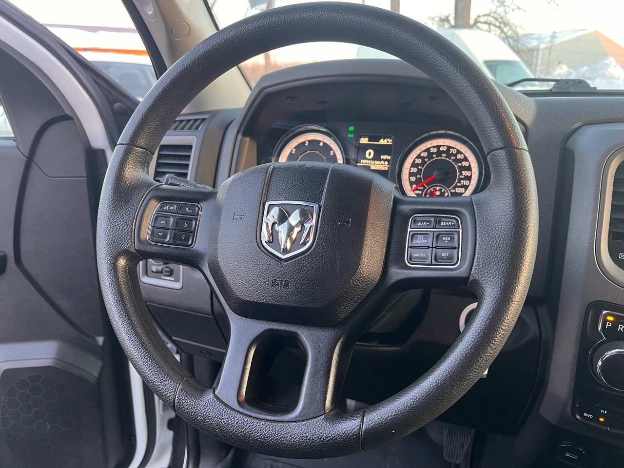 RAM 1500 Classic Express 4x4 Quad Cab 6'4" Box 2019