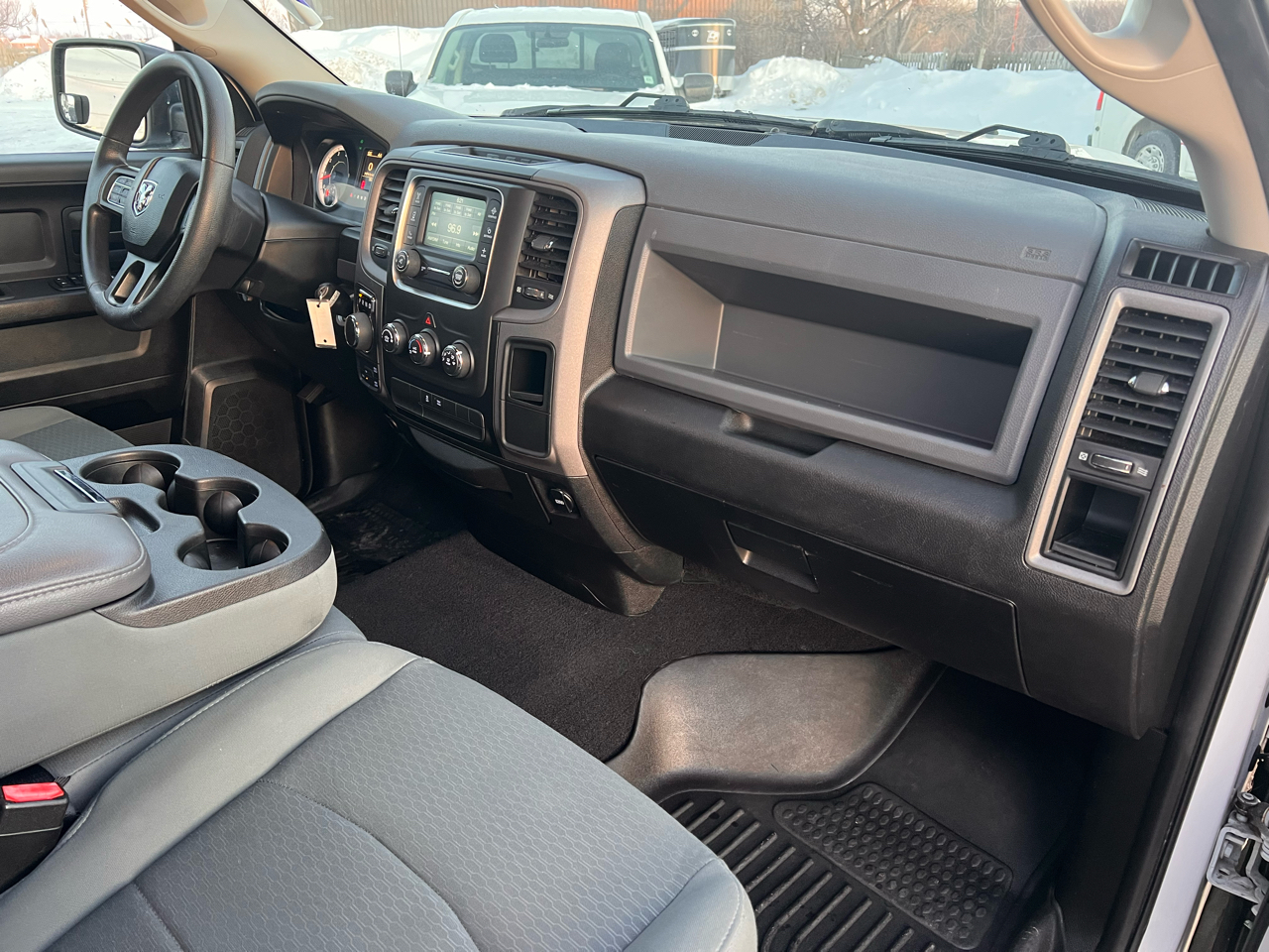 RAM 1500 Classic Express 4x4 Quad Cab 6'4" Box 2019