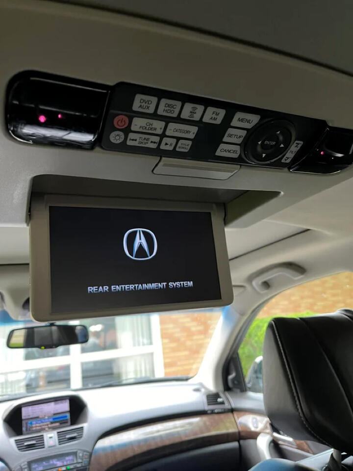 Acura MDX 6-Spd AT w/Tech and Entertainment Package 2012