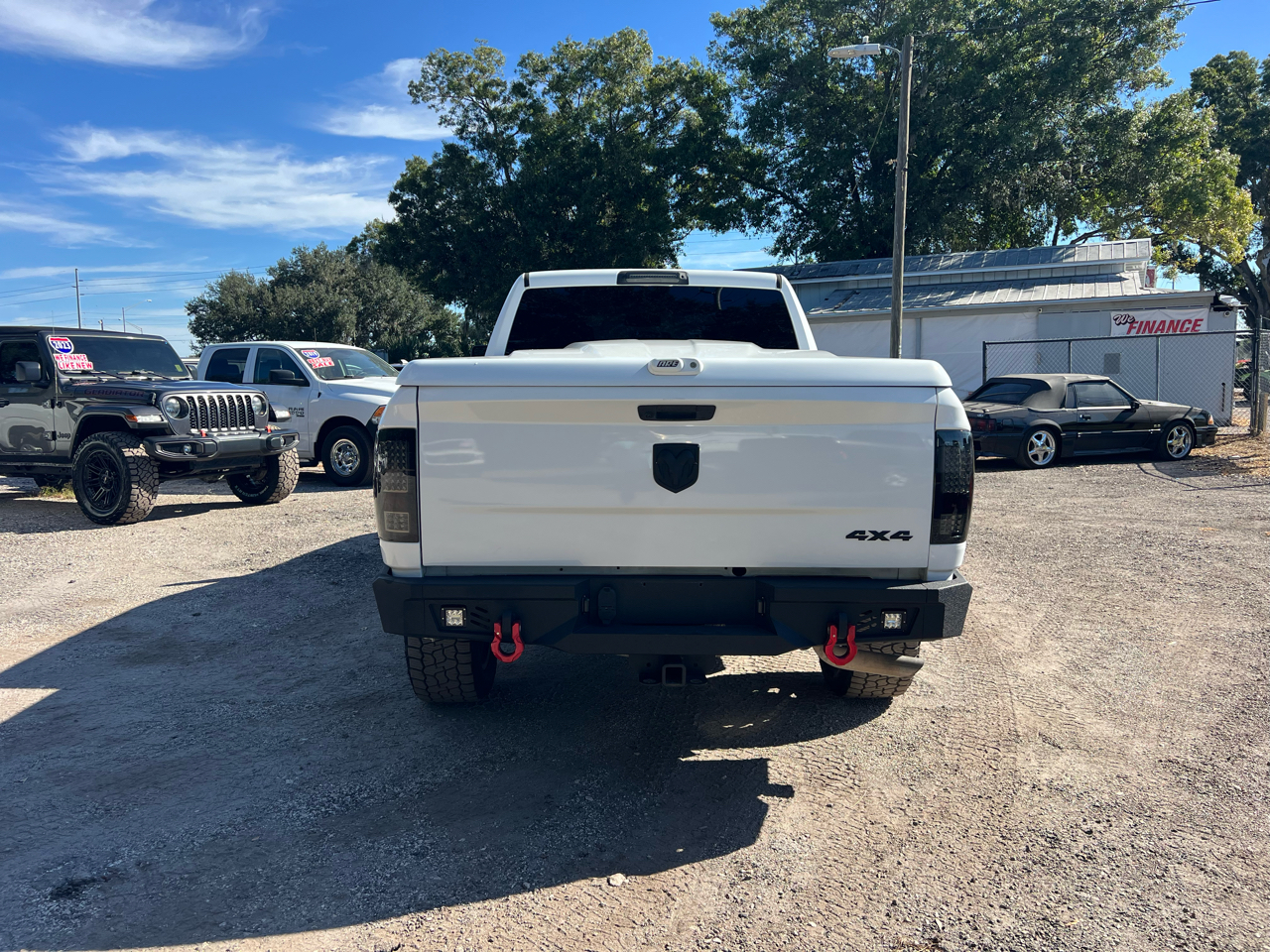 RAM 1500 Classic Tradesman Crew Cab LWB 4WD 2019