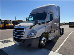 2018 Freightliner New Cascadia 126 