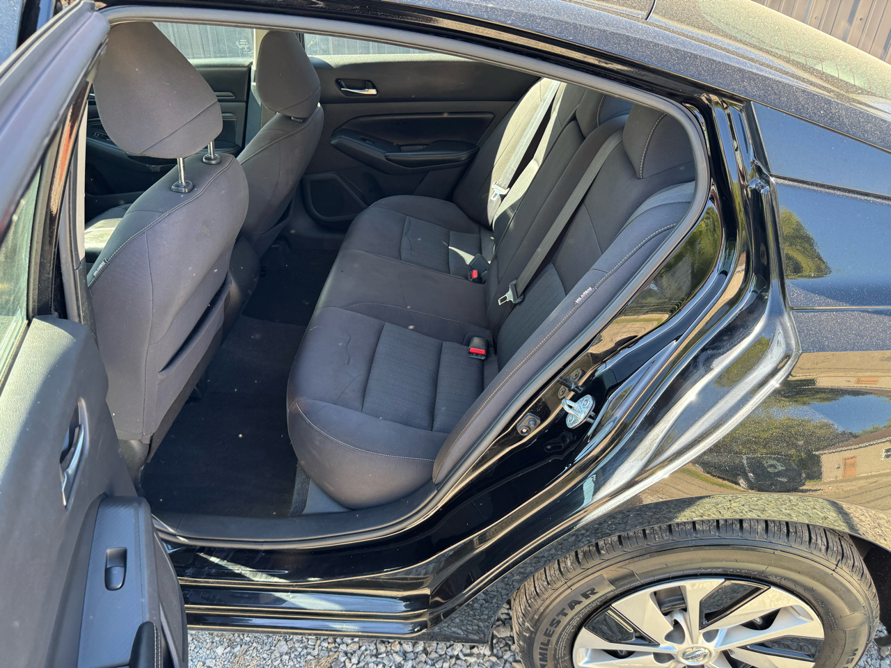 2020 Nissan Altima S photo 2