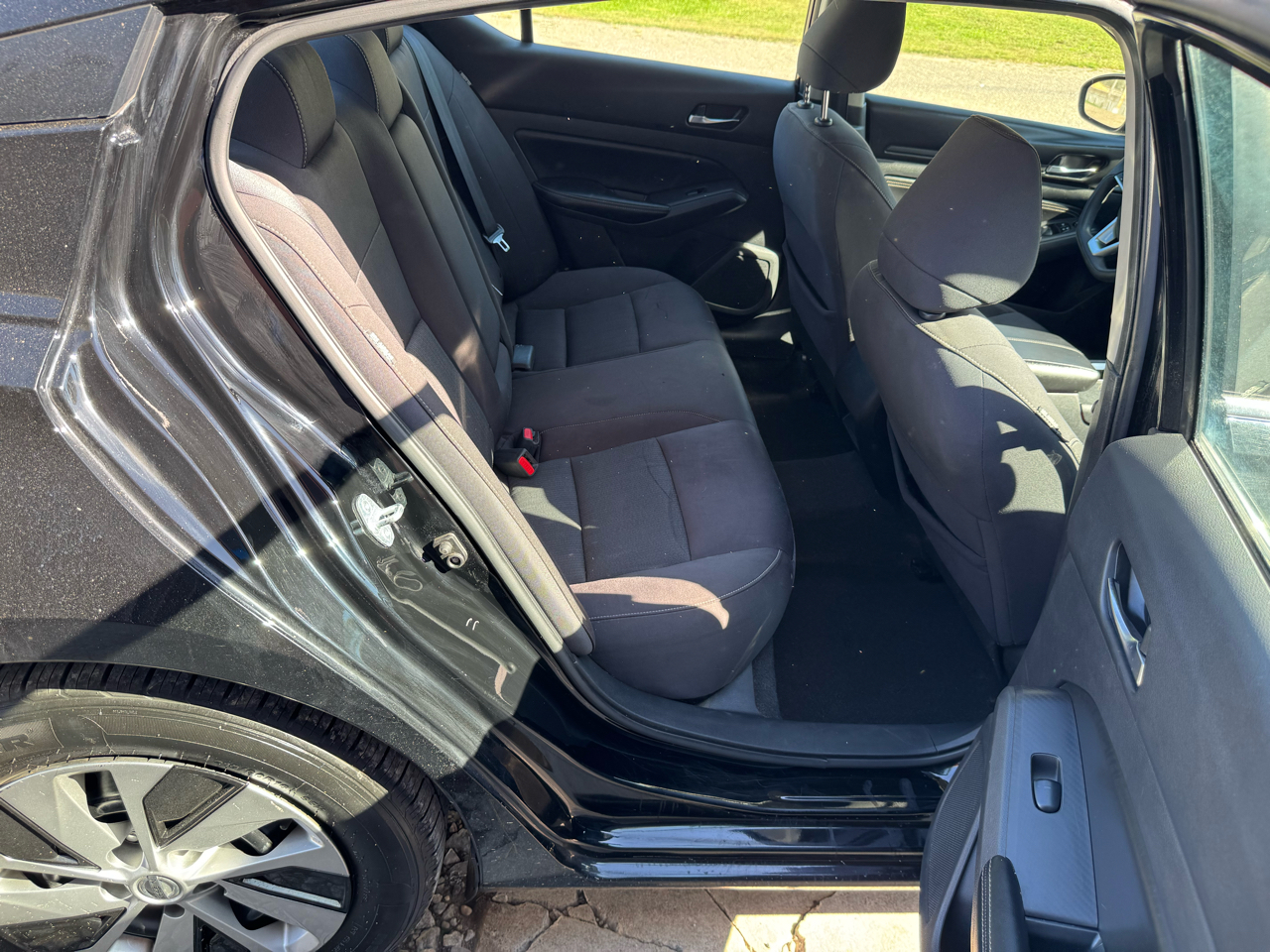 2020 Nissan Altima S photo 3