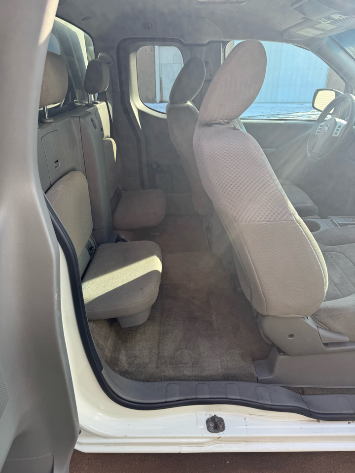 Nissan Frontier  2017