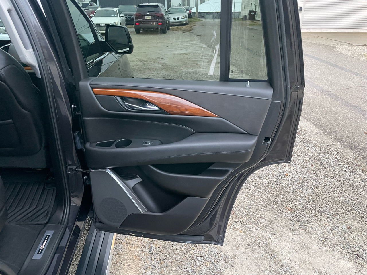 Cadillac Escalade  2017