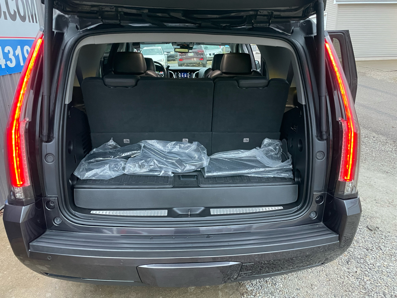 Cadillac Escalade  2017