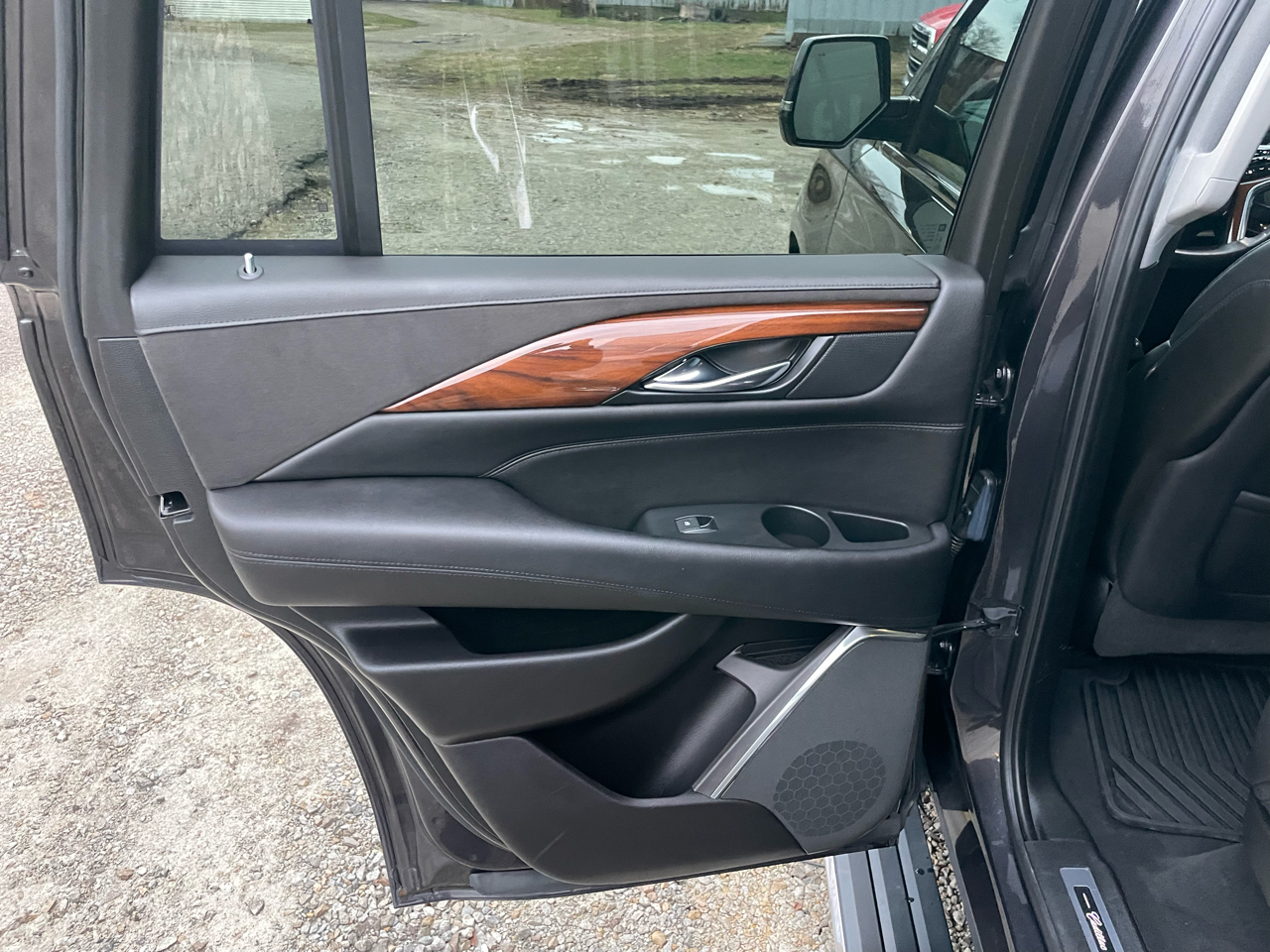 Cadillac Escalade  2017