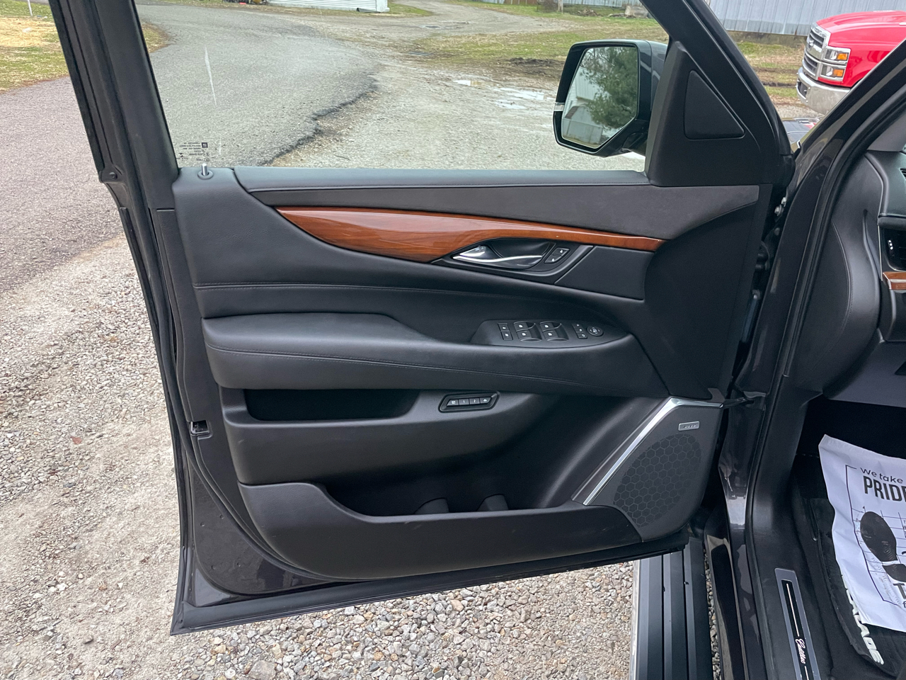 Cadillac Escalade  2017