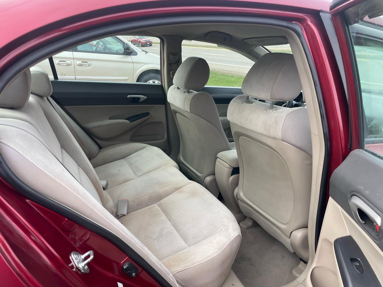 Honda Civic LX Sedan 5-Speed AT 2009