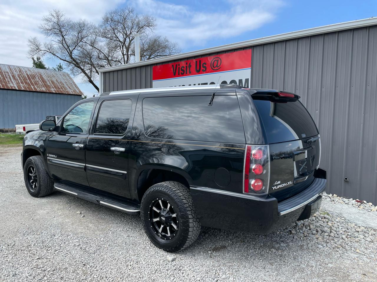 GMC Yukon Denali  2007