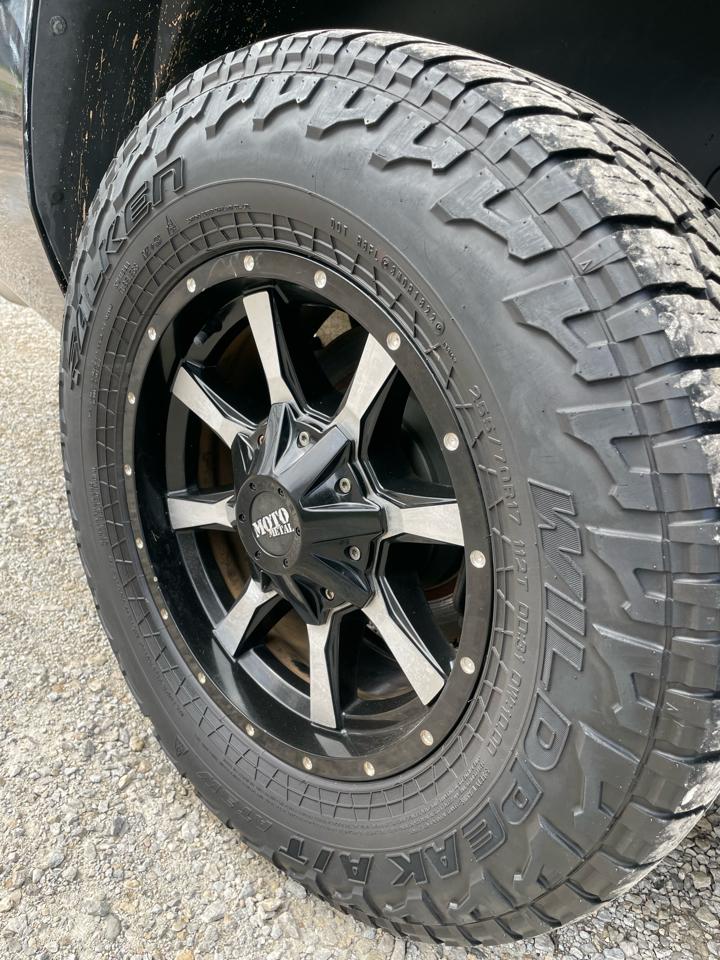 GMC Yukon Denali  2007