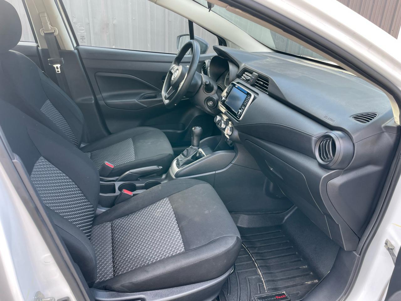 Nissan Versa  2024
