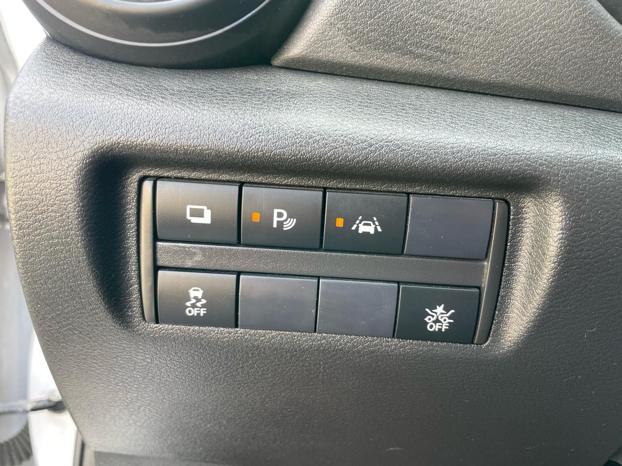 Nissan Versa  2024