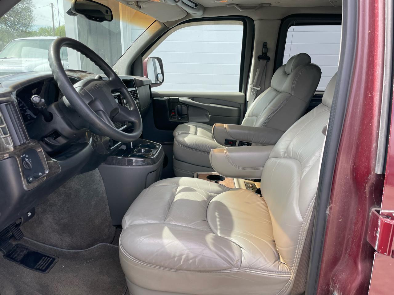 Chevrolet Express  2003