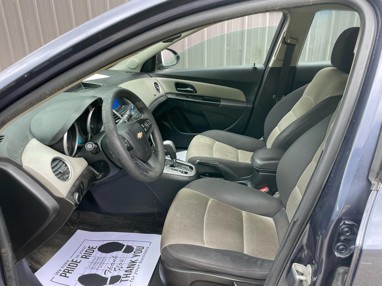 Chevrolet Cruze  2013