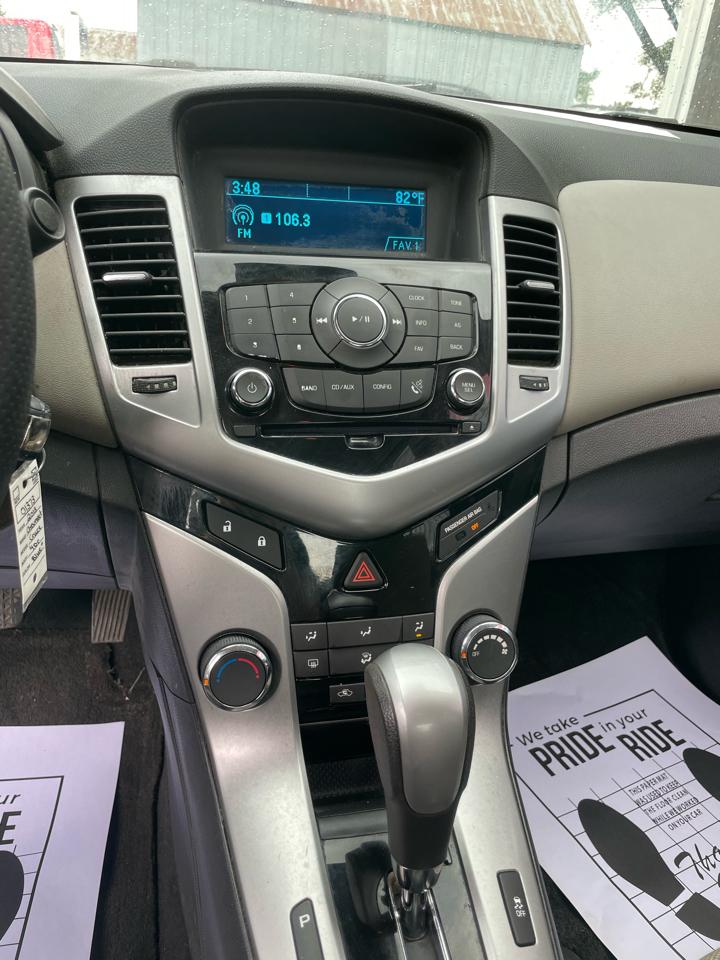 Chevrolet Cruze  2013