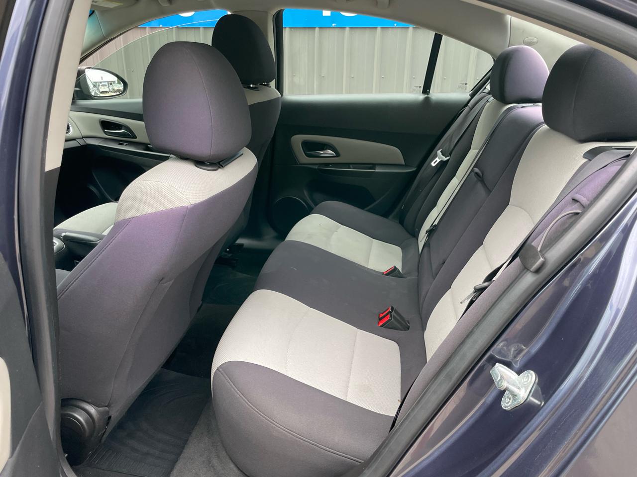 Chevrolet Cruze  2013