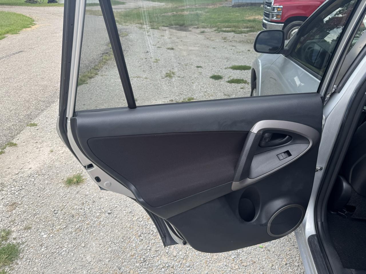 Toyota RAV4  2007