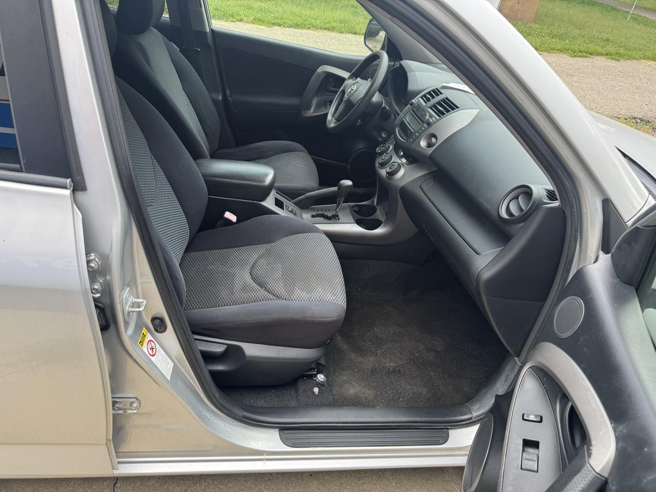 Toyota RAV4  2007
