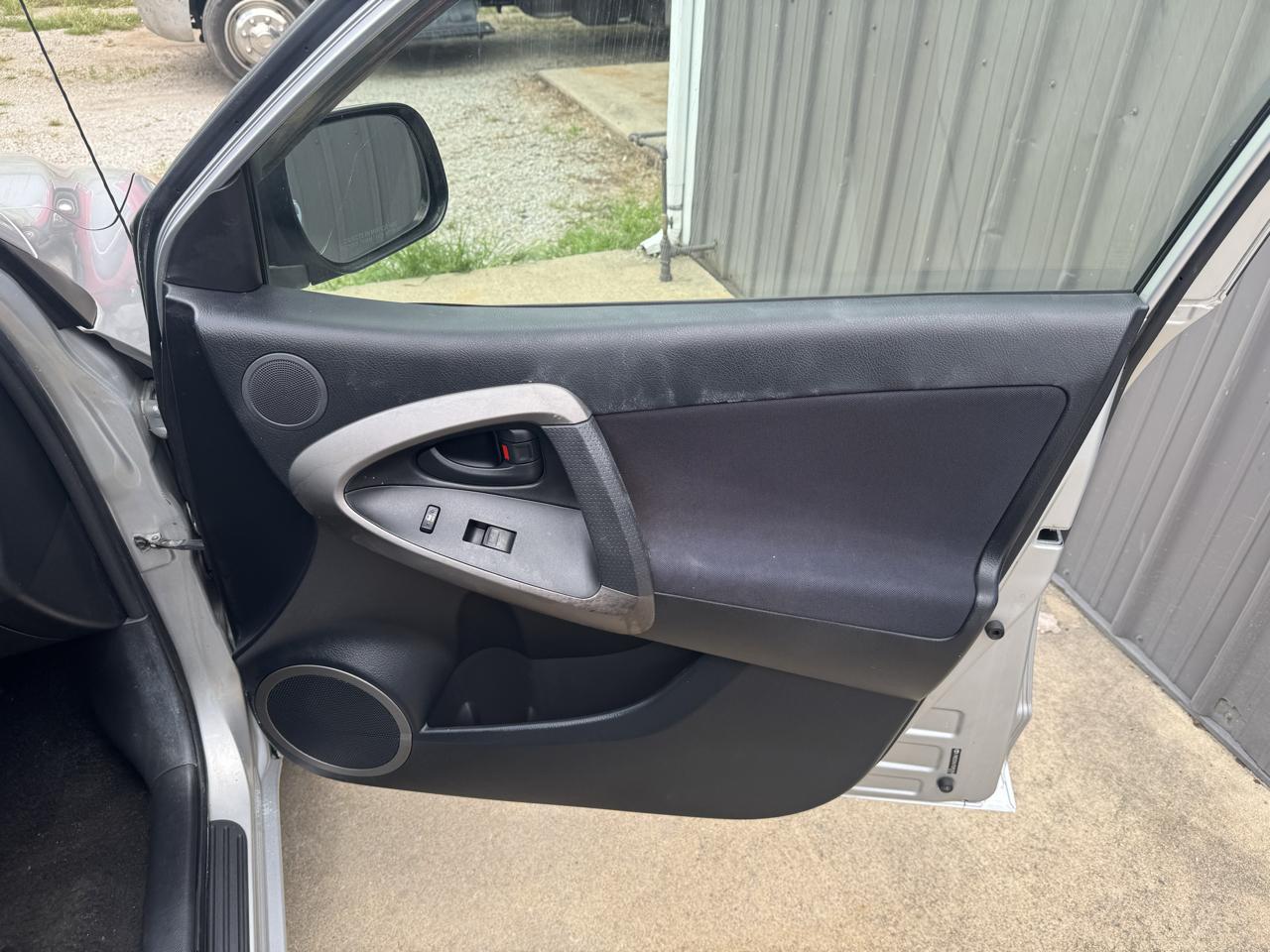 Toyota RAV4  2007