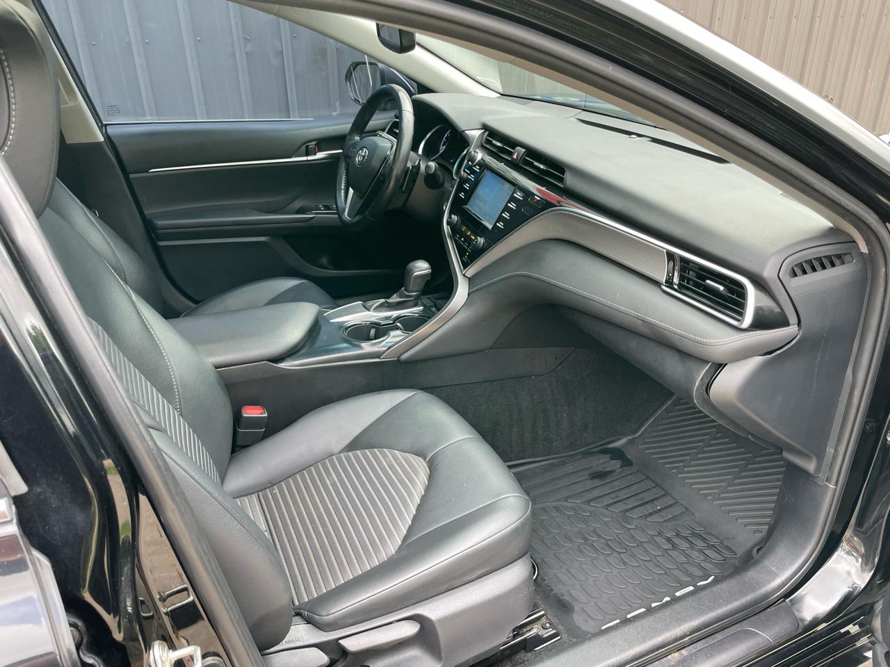 Toyota Camry 4dr Sedan Auto 2018