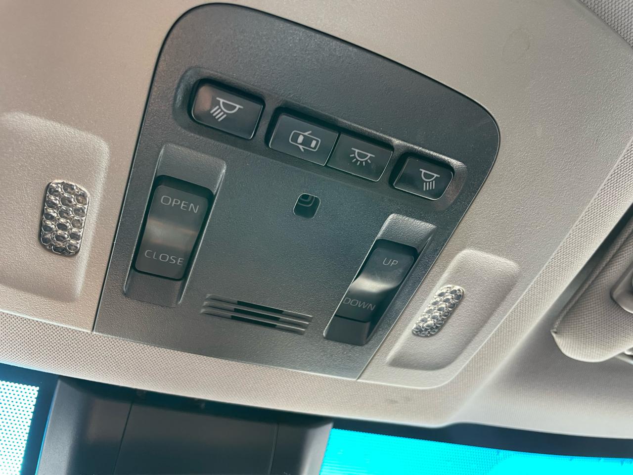 Toyota Camry 4dr Sedan Auto 2018
