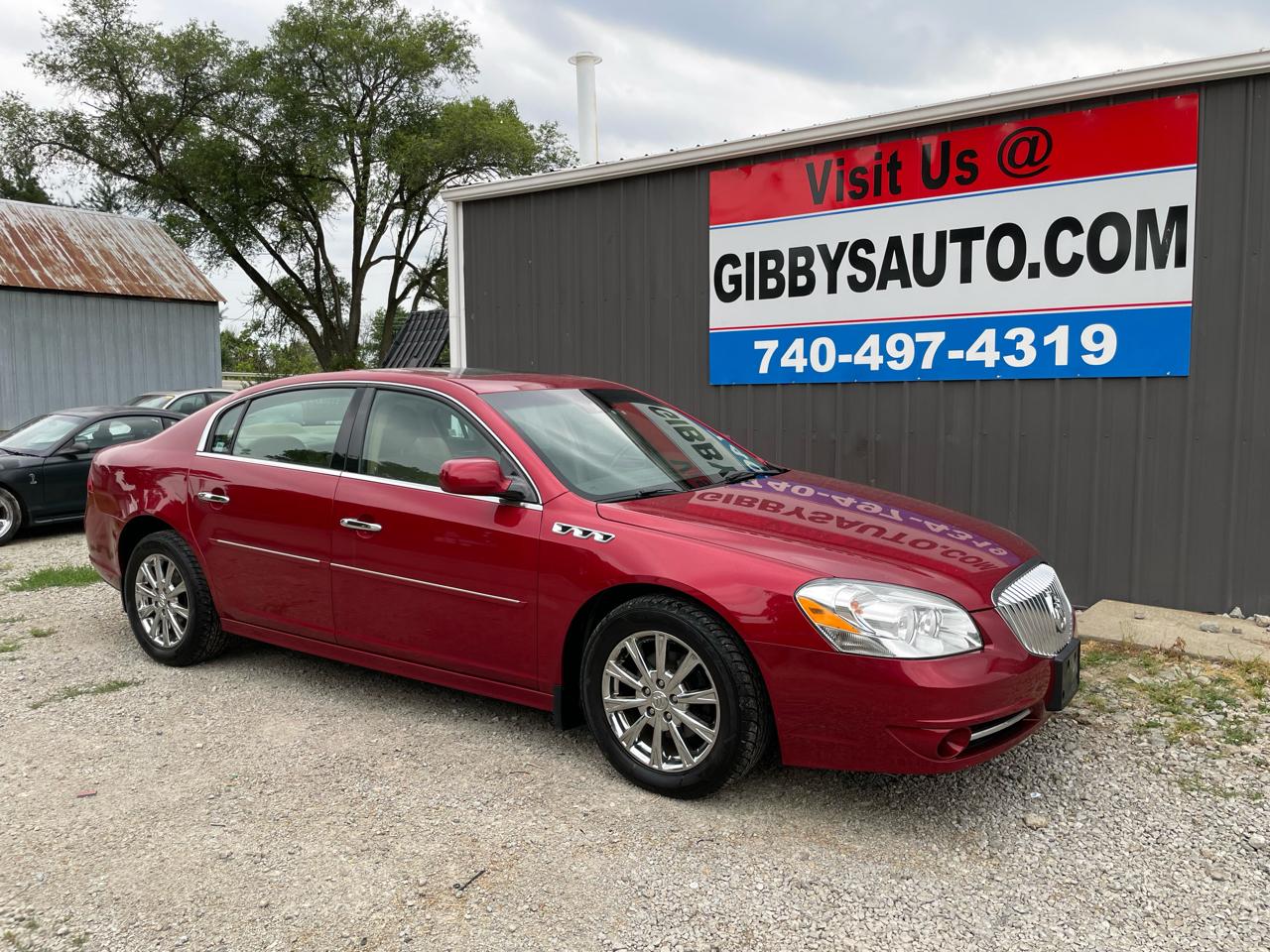 Buick Lucerne CXL 2011