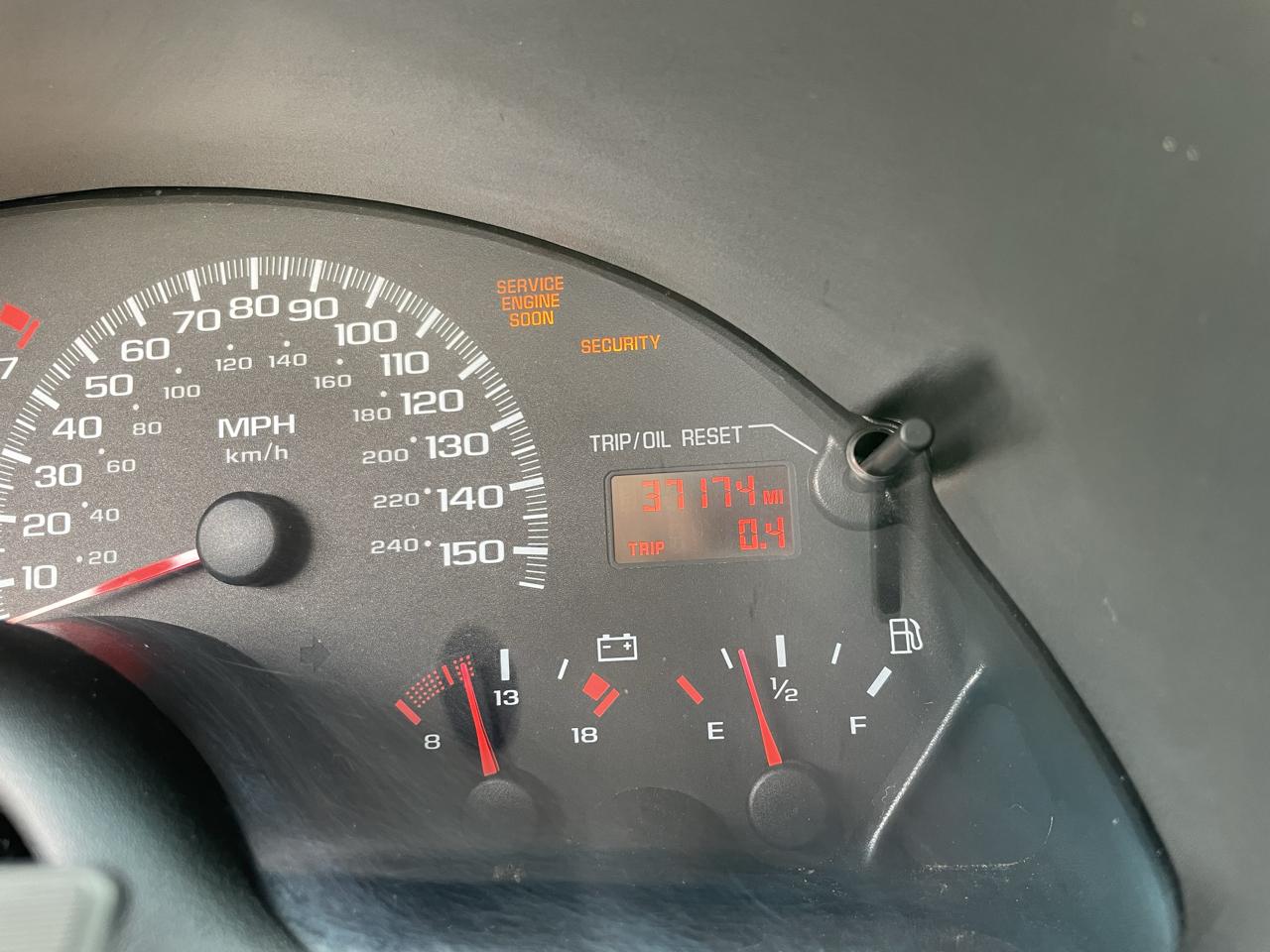 Chevrolet Camaro  2002