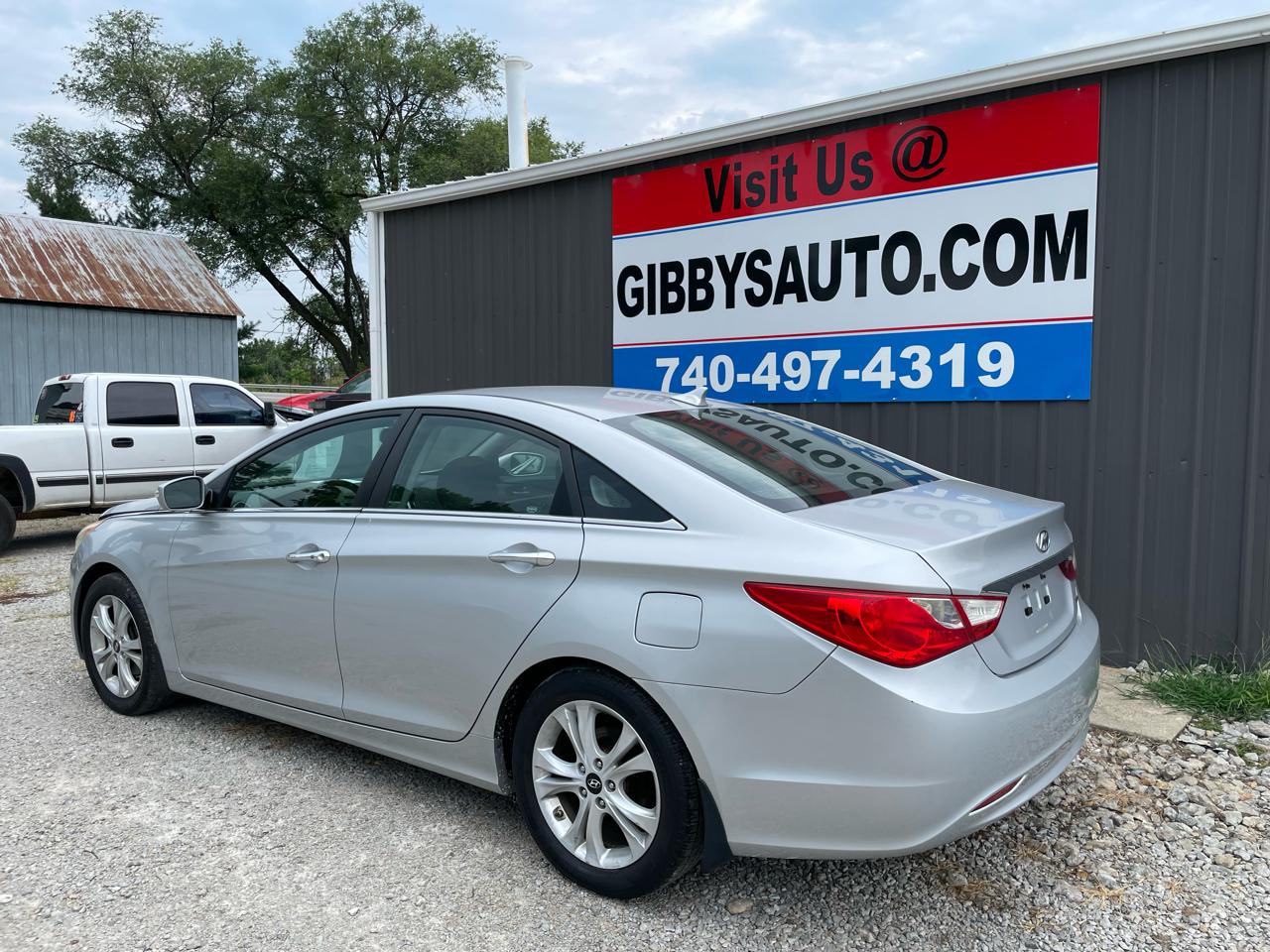Hyundai Sonata  2011